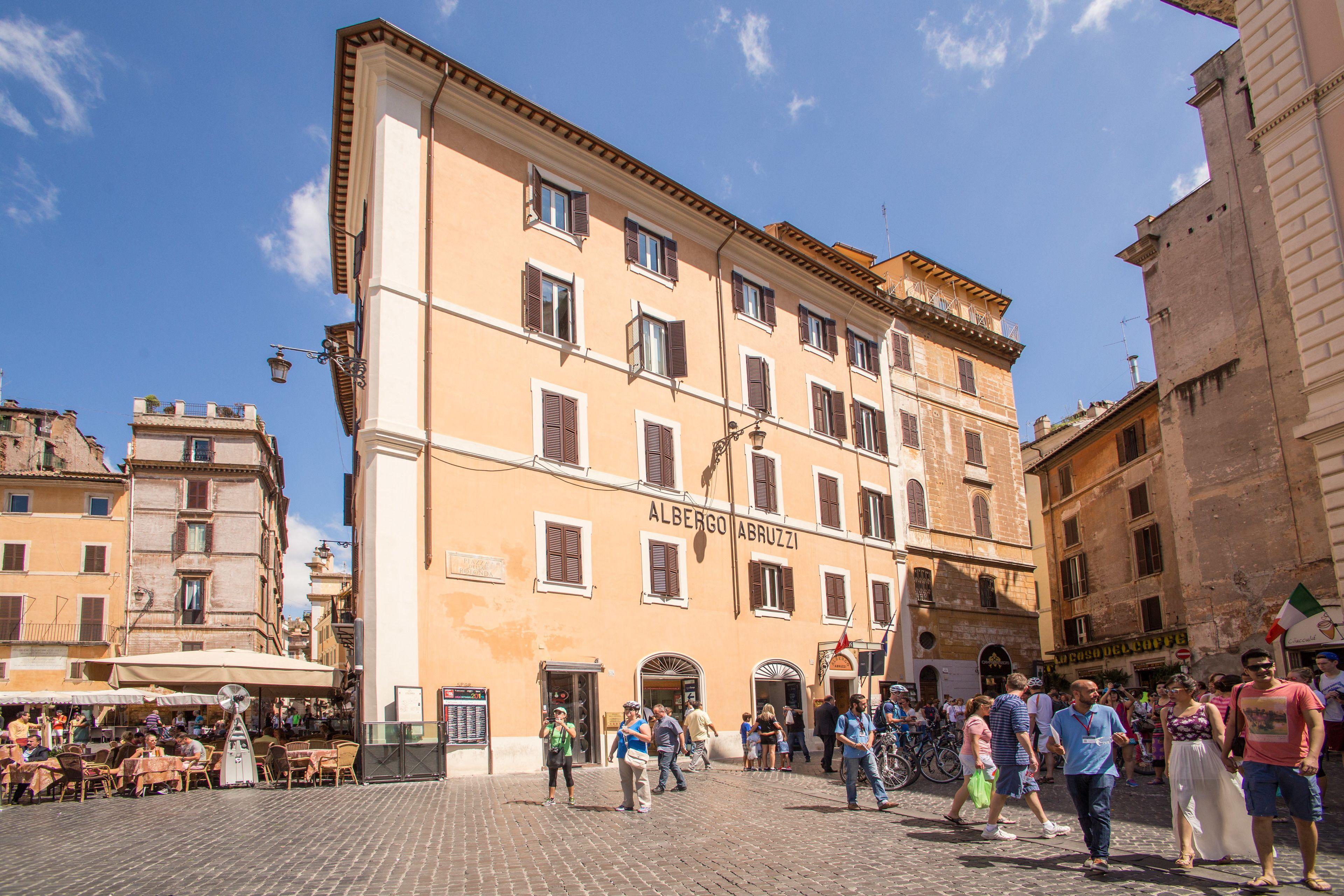 Albergo Abruzzi, Rome